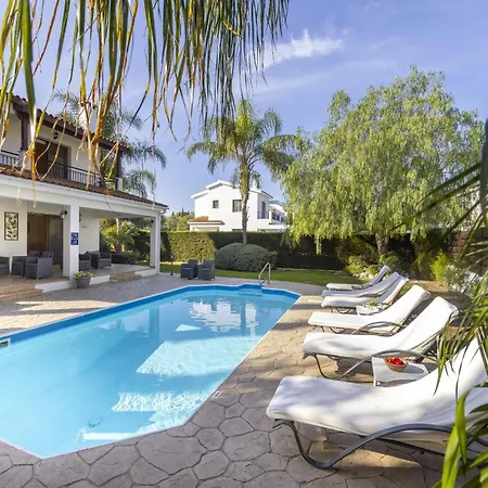 Relax Villa Latchi
